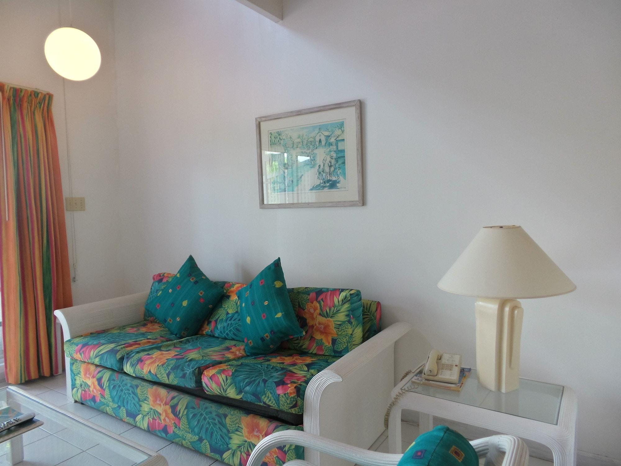 Dickenson Bay Cottages Cedar Grove エクステリア 写真