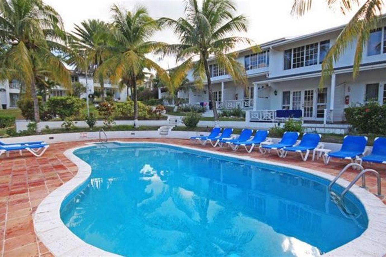 Dickenson Bay Cottages Cedar Grove エクステリア 写真